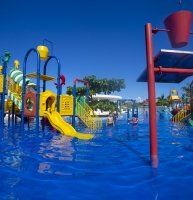 Parque acuático infantil en Laguna SOV