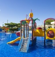 Parque acuático infantil en Laguna SOV