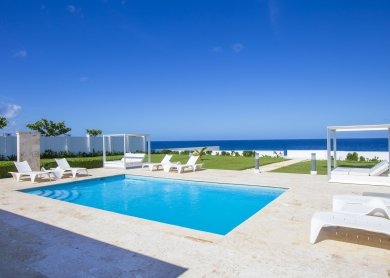 Oceanfront villas in Sosua